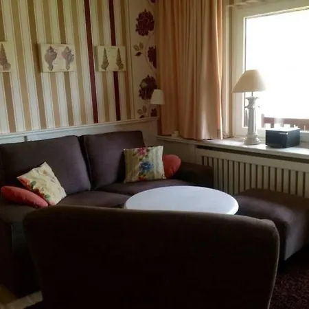 Inselspecht Eg Comfortable